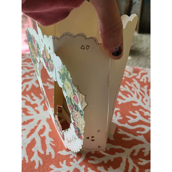 Vintage pop up valentines day card Rococo Victorian collection NEW 3D - Picture 2 of 3